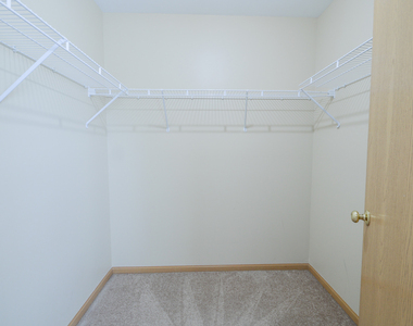 776 River Walk Drive - Photo Thumbnail 18