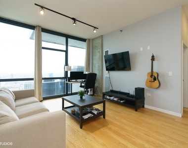 235 W Van Buren Avenue - Photo Thumbnail 11