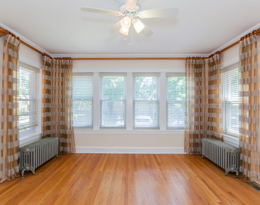 4986 N Major Avenue - Photo Thumbnail 1