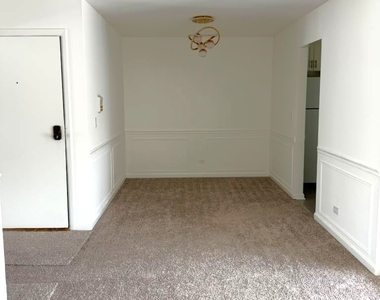 327 Wildberry Court - Photo Thumbnail 4