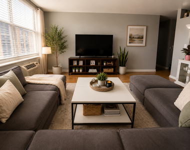 3033 N Sheridan Road - Photo Thumbnail 4