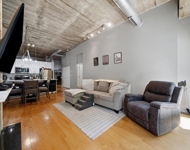 1000 W 15th Street - Photo Thumbnail 7