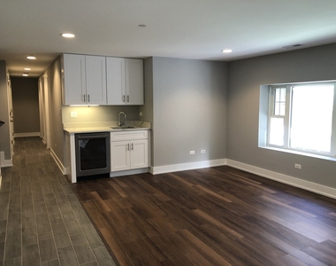 1730 W Nelson Street - Photo Thumbnail 24