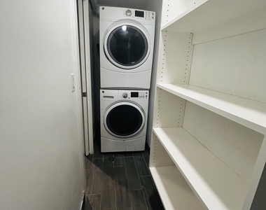 1730 W Nelson Street - Photo Thumbnail 21