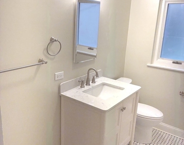 2317 Brown Avenue - Photo Thumbnail 7