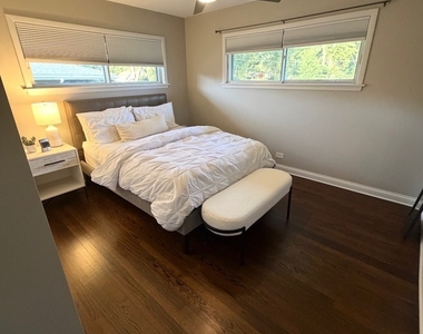 51 Parklane Drive - Photo Thumbnail 7