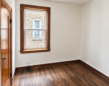 6551 S Talman Avenue - Photo Thumbnail 8