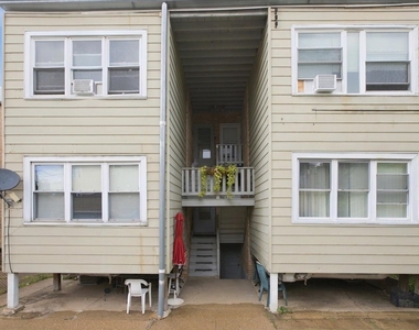2553 W Summerdale Avenue - Photo Thumbnail 8