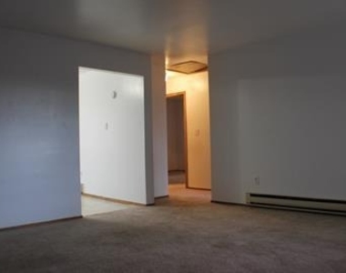 2902 31st Street - Photo Thumbnail 7