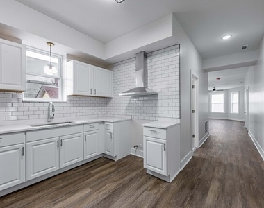 6527 S Marshfield Avenue - Photo Thumbnail 3