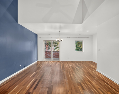 4322 S Berkeley Avenue - Photo Thumbnail 26