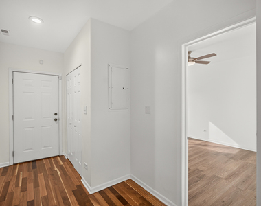 4322 S Berkeley Avenue - Photo Thumbnail 18
