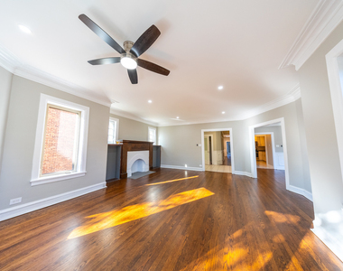 6846 S Paxton Avenue - Photo Thumbnail 16