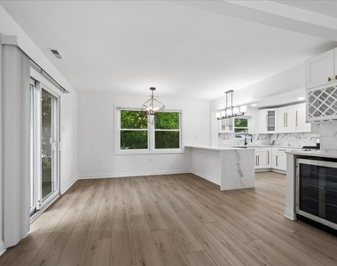 2272 Asbury Road - Photo Thumbnail 9