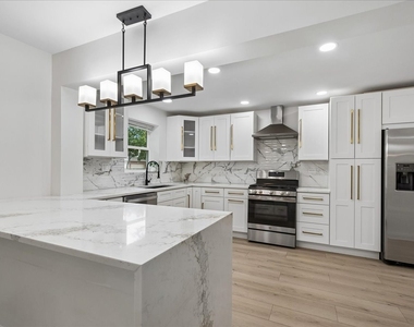 2272 Asbury Road - Photo Thumbnail 8
