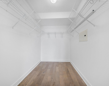 1720 Maple Avenue - Photo Thumbnail 13