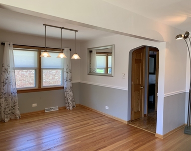 4420 N Opal Avenue - Photo Thumbnail 3