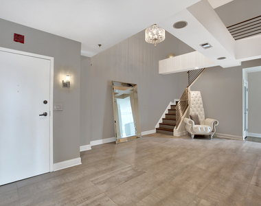 1444 N Orleans Street - Photo Thumbnail 1