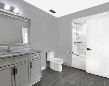 1444 N Orleans Street - Photo Thumbnail 14