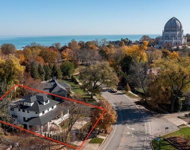 704 Sheridan Road - Photo Thumbnail 53