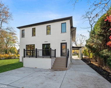 704 Sheridan Road - Photo Thumbnail 47
