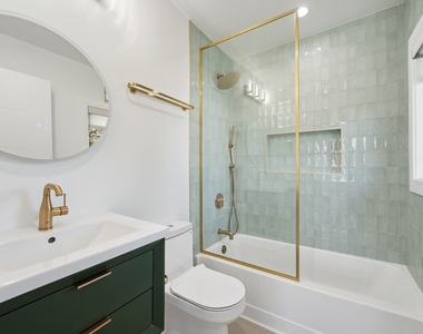 704 Sheridan Road - Photo Thumbnail 33