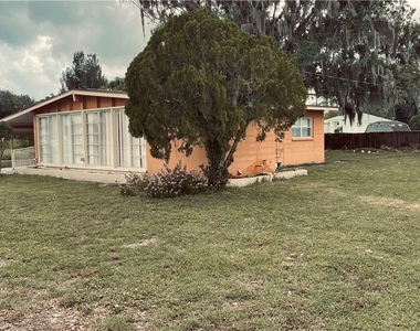 716 Leeland Heights Boulevard W - Photo Thumbnail 2