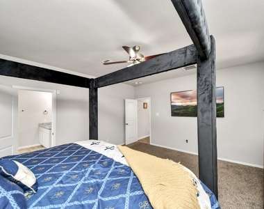 4911 Vergano Villa Drive - Photo Thumbnail 20