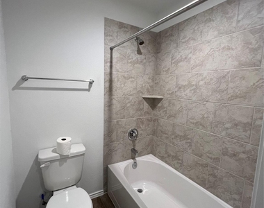 2712 Bryan Grove Lane - Photo Thumbnail 17
