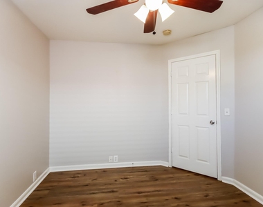 18326 Atasca Woods Trace - Photo Thumbnail 10