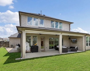 25003 Stela Falls Lane - Photo Thumbnail 17