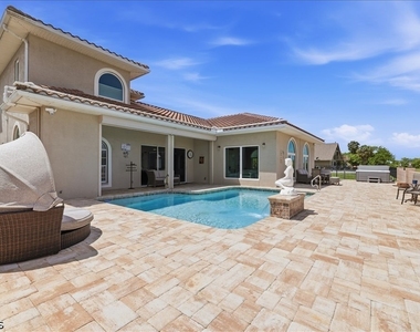 2371 Coral Point Drive - Photo Thumbnail 36