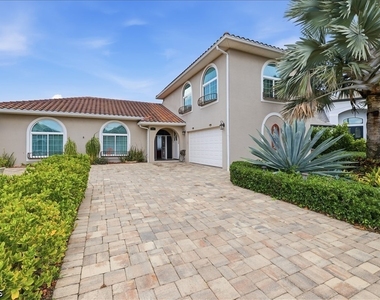 2371 Coral Point Drive - Photo Thumbnail 45
