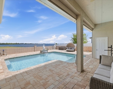 2371 Coral Point Drive - Photo Thumbnail 31