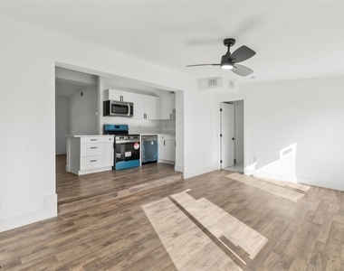 2360 Ednor Street - Photo Thumbnail 7