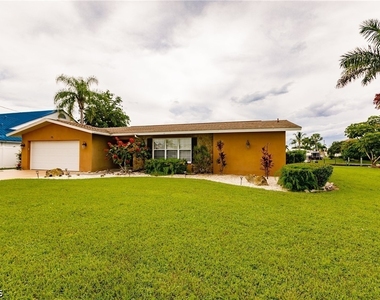 2516 Se 22nd Avenue - Photo Thumbnail 2