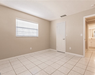 2516 Se 22nd Avenue - Photo Thumbnail 30