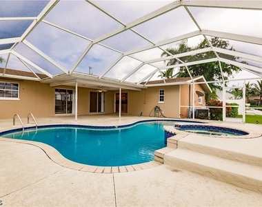 2516 Se 22nd Avenue - Photo Thumbnail 38