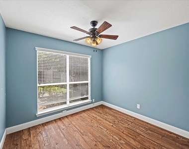 4816 Cypress Spring Drive - Photo Thumbnail 10