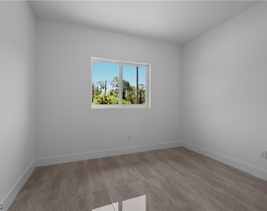 828 Genoa Avenue S - Photo Thumbnail 27