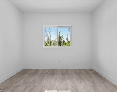 1142 Dutchess Street E - Photo Thumbnail 38