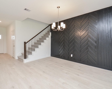 31707 Hallington Hill Lane - Photo Thumbnail 4