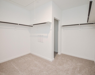 31707 Hallington Hill Lane - Photo Thumbnail 17