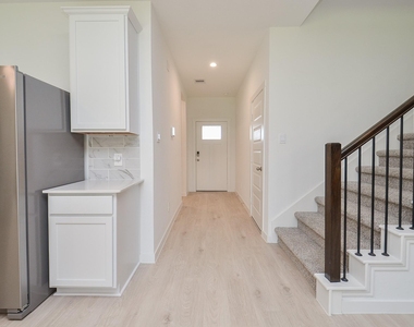 31707 Hallington Hill Lane - Photo Thumbnail 24