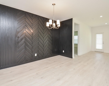 31707 Hallington Hill Lane - Photo Thumbnail 3