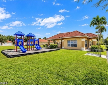 4166 Castilla Circle - Photo Thumbnail 16