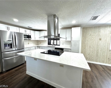 16004 Tangelo Way - Photo Thumbnail 6