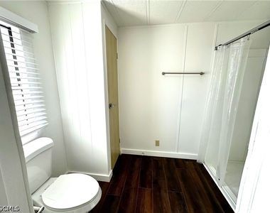 16004 Tangelo Way - Photo Thumbnail 18