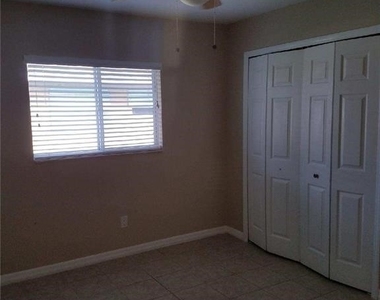 2029 Andalusia Boulevard - Photo Thumbnail 5