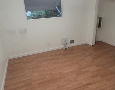 331 San Bernardino Street - Photo Thumbnail 4